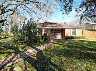 1357 Stone Rd, Pearland, TX 77581