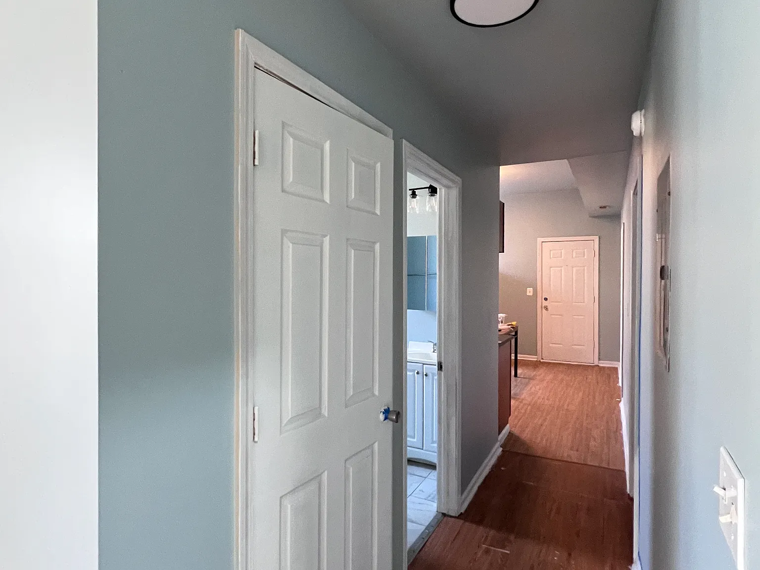 2 bed, 1100 sqft, $1,650 — Photo 4