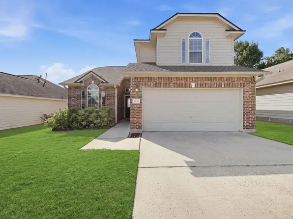 1010 Oak Glen Dr, Willis, TX 77378