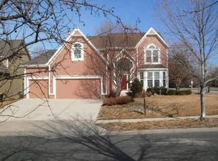 11102 W 132nd Ter, Overland Park, KS 66213