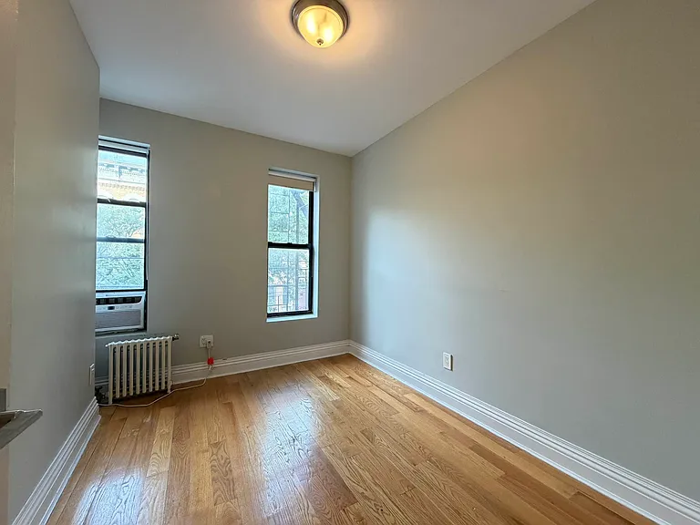 227 Kingsland Ave #6 — Photo 6