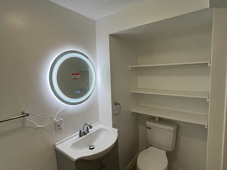 10 Holly Ave #1 — Photo 9