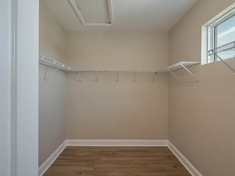 1029 Oak Hammock Dr #1 — Photo 17