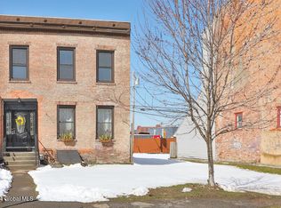 177 1st St, Troy, NY 12180