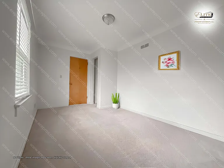3320 E Genesee Ave — Photo 12