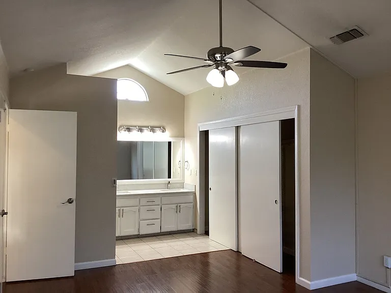 4114 W Regency Ave — Photo 12