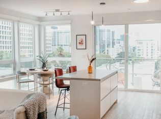700 S Manhattan Pl APT 217, Los Angeles, CA 90005