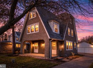 323 Derwyn Rd, Drexel Hill, PA 19026