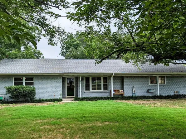 7011 Stephenson Levy Rd, Burleson, TX 76028