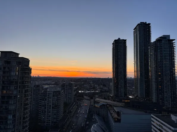 2181 Madison Ave #2102, Burnaby, BC V5C 0N4