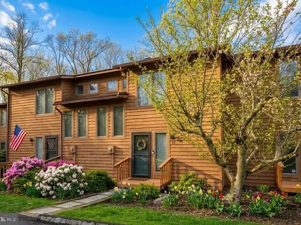 13 Laurel Brook Dr Unit 13, Oakland, MD 21550