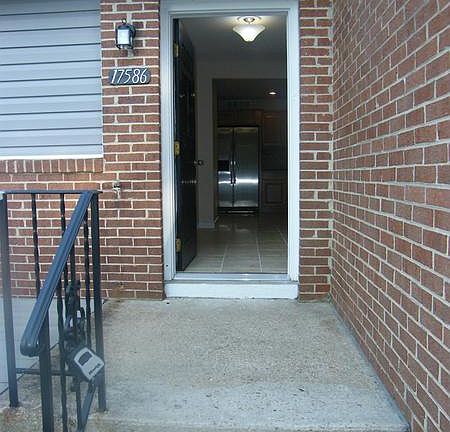 4th image of 17586 Oriole Dr