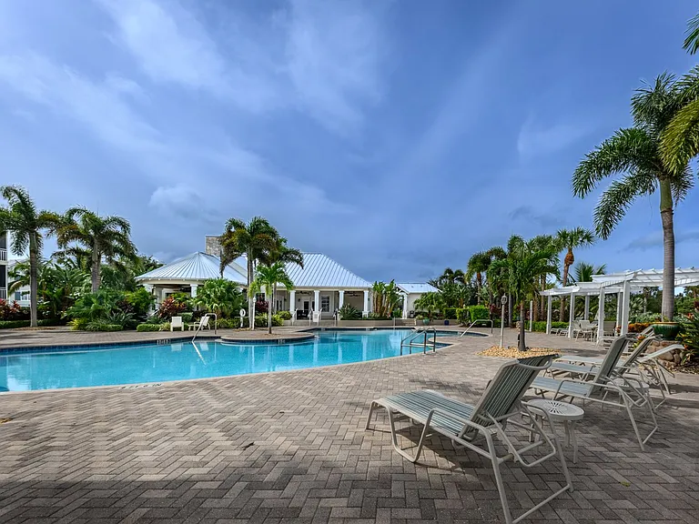 10300 Tarpon Landings Ter #4 — Photo 62