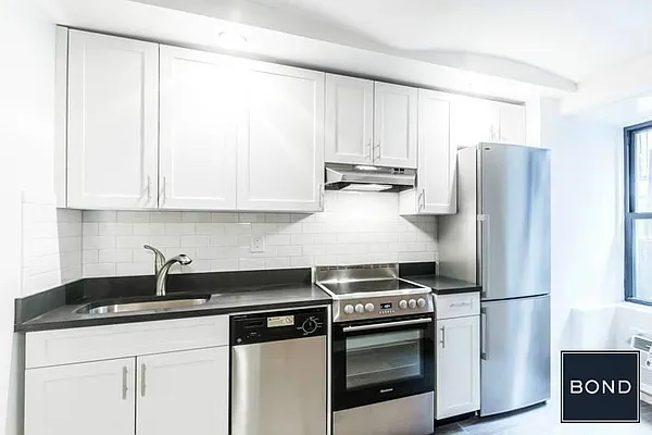 Rented by Bond New York | media 6