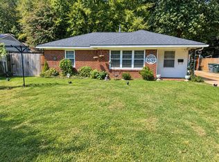 1639 Colonial Rd, Memphis, TN 38117