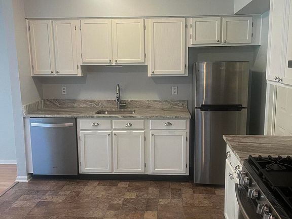 2nd image of 65 Oak Lane