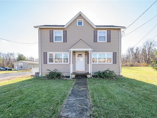 1005 N Chestnut Street Ext, Derry, PA 15627