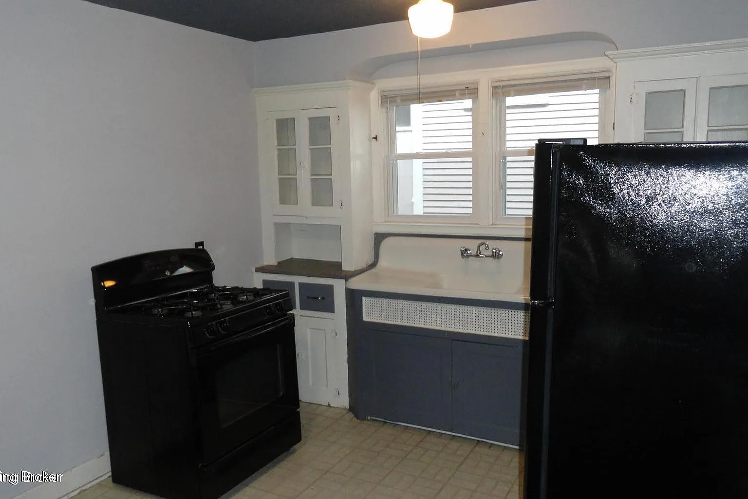 1 bed, 1.0 bath, 700 sqft, $965 — Photo 4