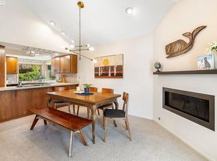 10125 SW 36th Ct, Portland, OR 97219