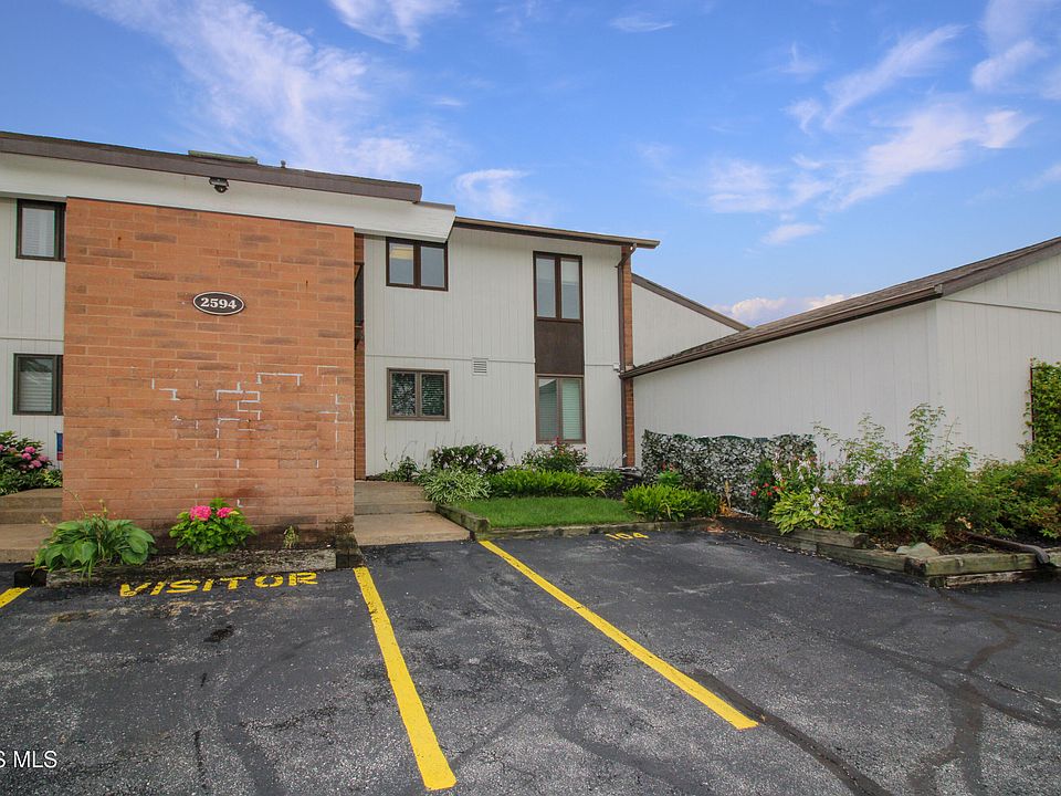 1st image of 2594 E Sun Valley Dr APT 204