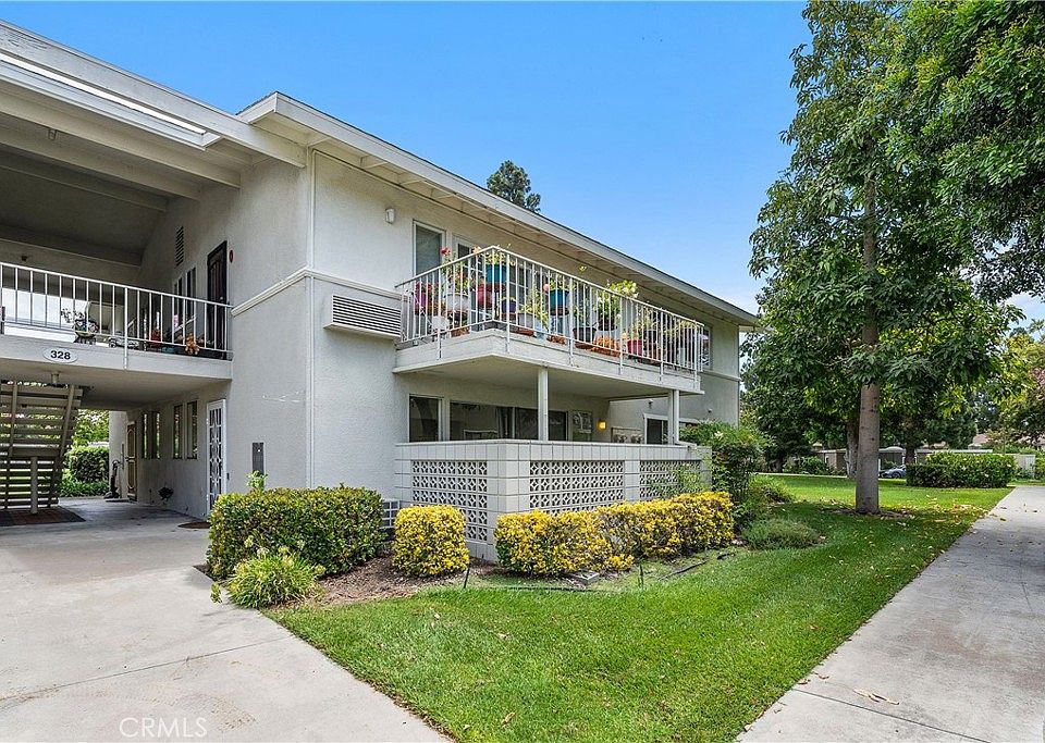 1st image of 328 Avenida Carmel Unit B