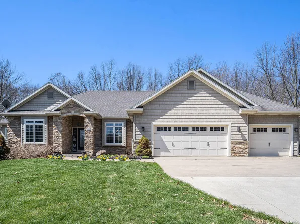 6826 Apple Blossom Ln, Kalamazoo, MI 49009