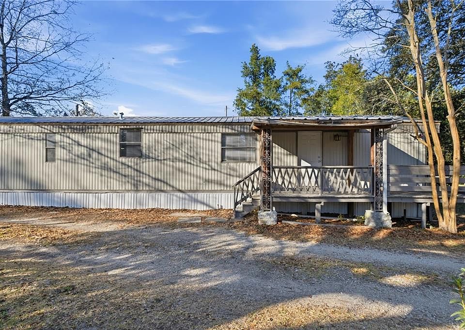 1st image of 23051 Fritz Ln