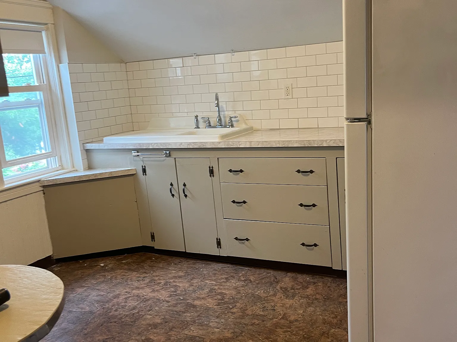 1 bed, 1000 sqft, $1,800 — Photo 1