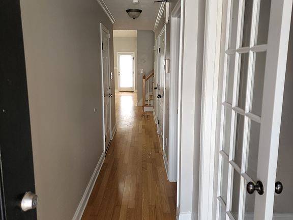 3rd image of 803 Landing Dr #1