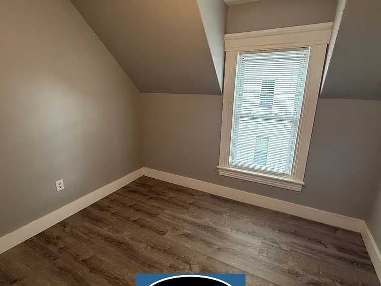 111 3rd St #3 — Photo 16