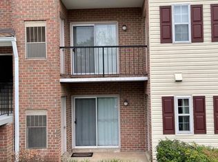 14805 Rydell Rd APT 204, Centreville, VA 20121