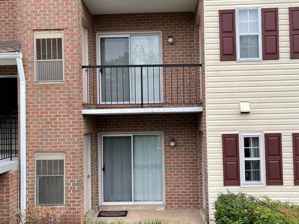 14805 Rydell Rd APT 204, Centreville, VA 20121