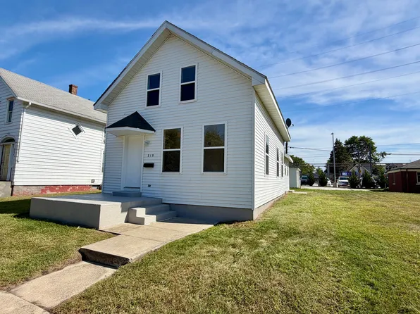 215 E 10th St, Michigan City, IN 46360