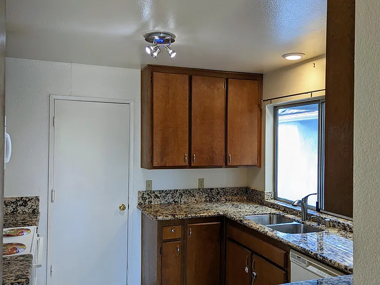 22291 Caminito Arroyo Seco — Photo 9