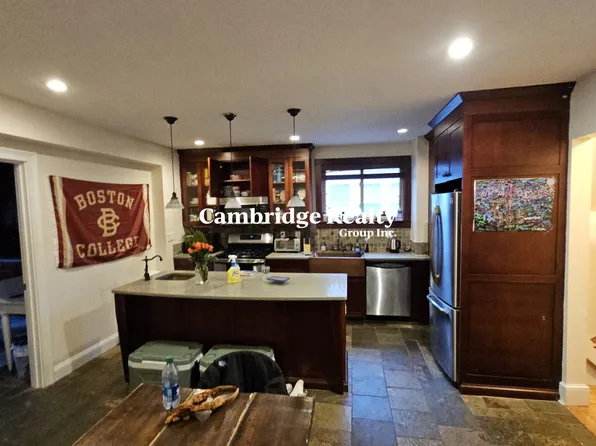 44 Greycliff Rd, Brighton, MA