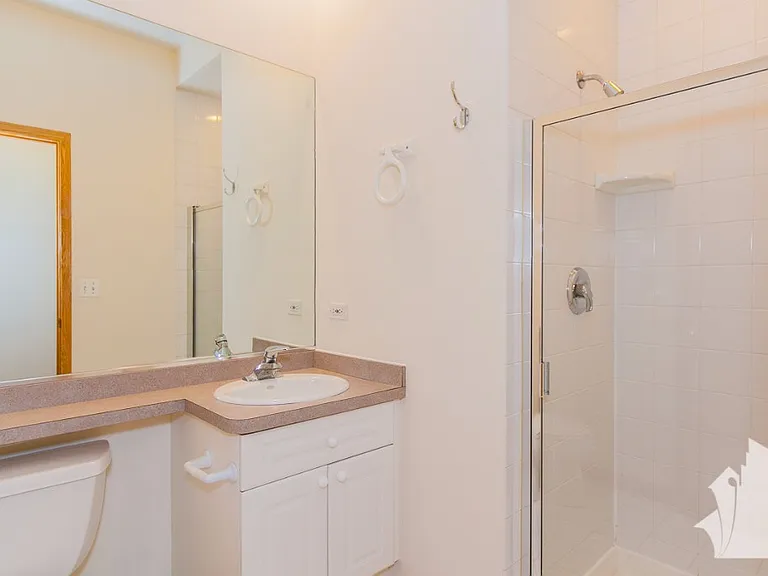 2719 N Wayne Ave #2S — Photo 9