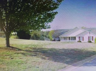 200 Admiral Ln, Greer, SC 29650