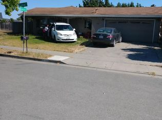 1351 Scenic Cir, Hollister, CA 95023