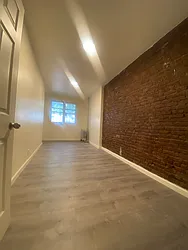 Rented by Access Unlimited Real Estate Inc