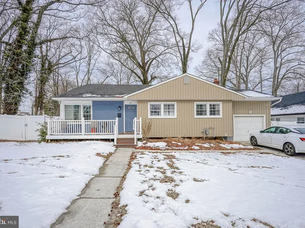 405 E Evesham Ave, Magnolia, NJ 08049
