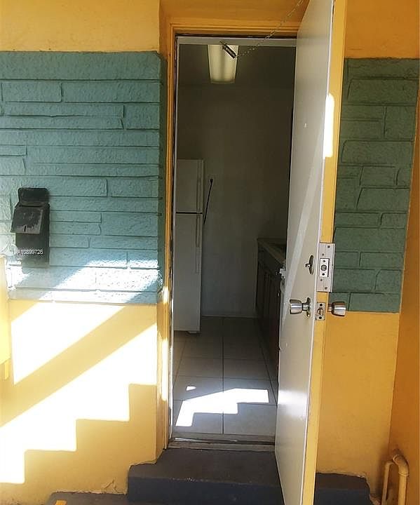 2nd image of 731 NE 7th Ave #1-8