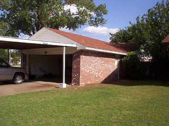 2nd image of 3232 N Simmons Dr