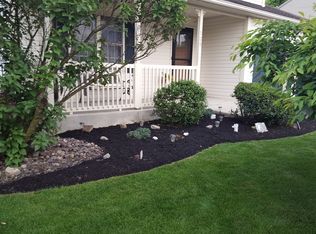 509 Meadowcrest Ln, Douglassville, PA 19518