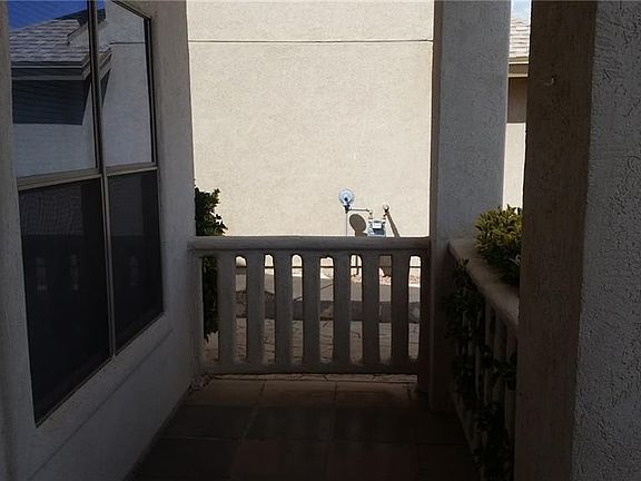 3rd image of 5465 Santiago Roque Dr
