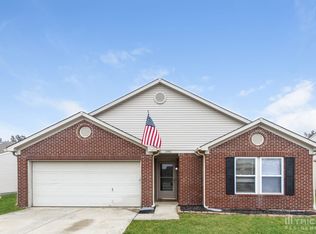 1392 Lavender Dr, Greenfield, IN 46140