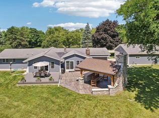 639/057/691 3点 shinya1152です。 39-55 57 Street, Woodside, NY 11377 | Zillow