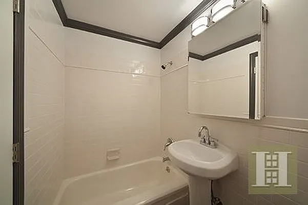 Rented by Owner | media 1