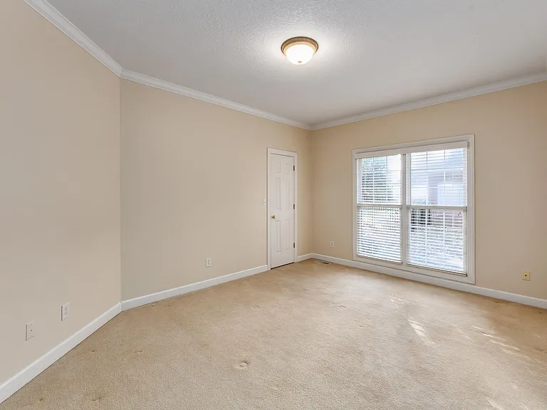 108 Barrett Pl — Photo 20