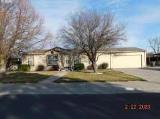 1285 SW 16th Pl, Hermiston, OR 97838