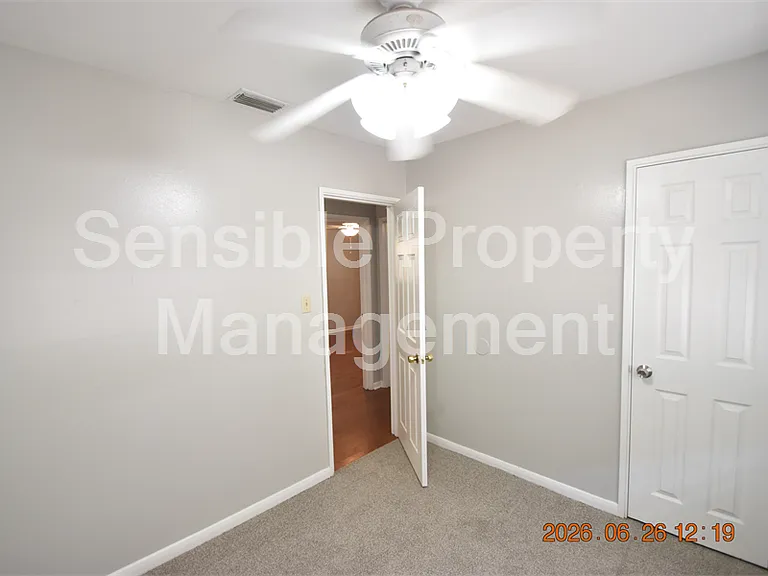 4414 W Wyoming Ave — Photo 19